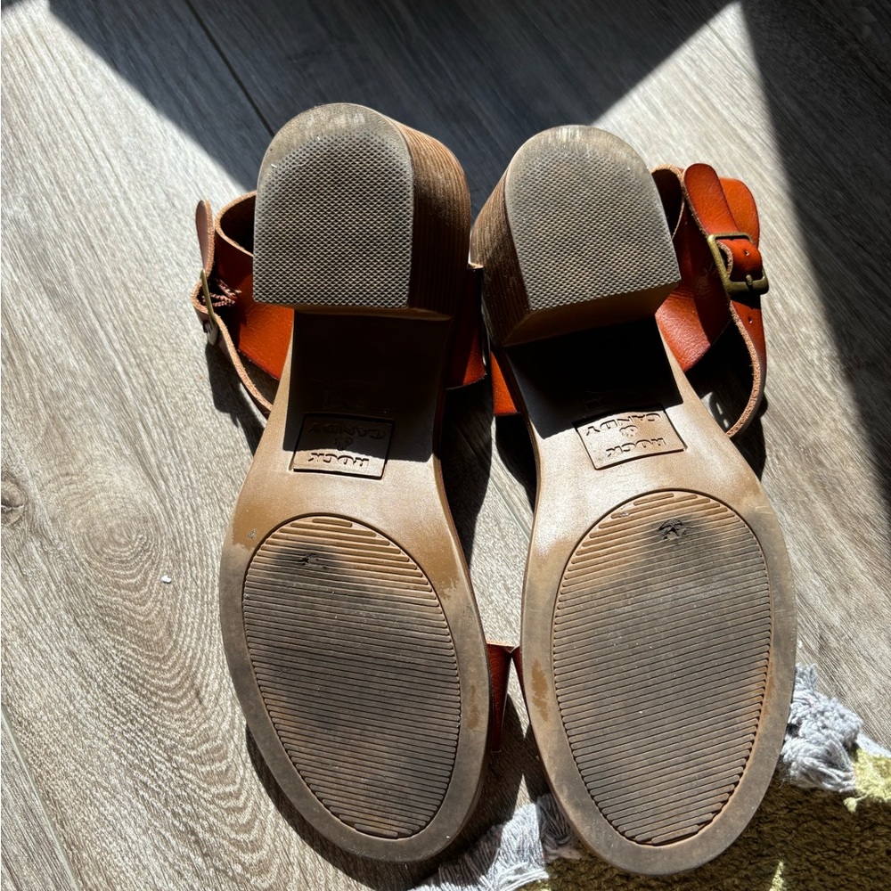 Sandals - Picture 4 of 4